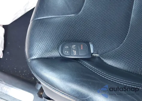 2019 Jeep Cherokee Limited 4X4 z USA, uszkodzony, nr VIN 1C4PJMDX7KD188540